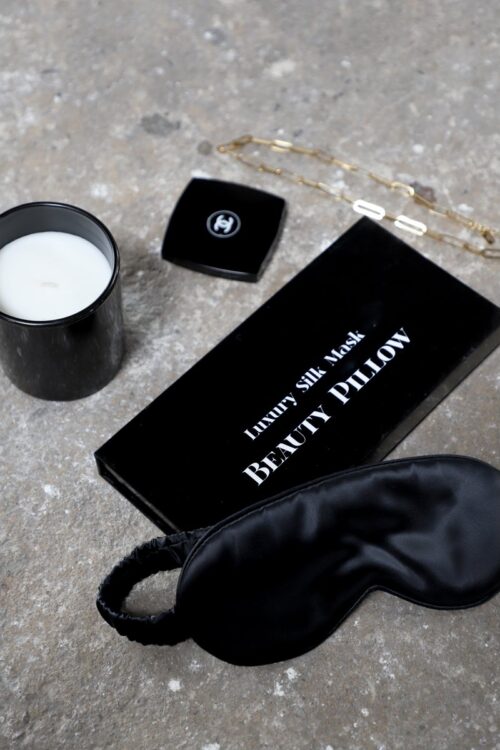 Luxusná hodvábna maska ​​na spanie čierna Beauty Pillow®