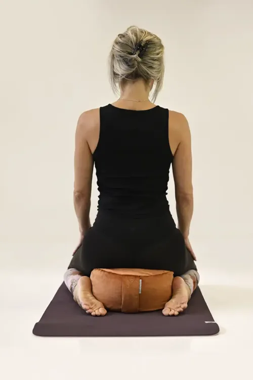 Zamatový meditačný vankúš 30 cm s BIO pohánkou Earth