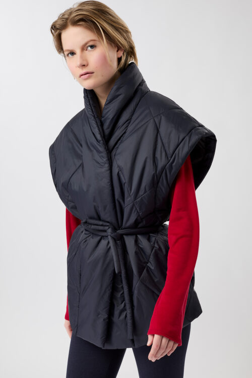 Hrejivá prešívaná vesta Snuggle Up Veste Mandala JA90NY03 Night Sky