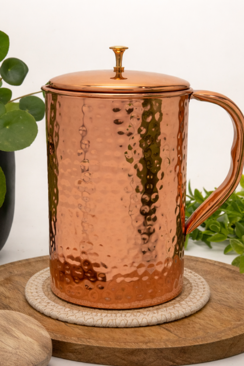 Medený džbán na vodu 2 litre Tepaný